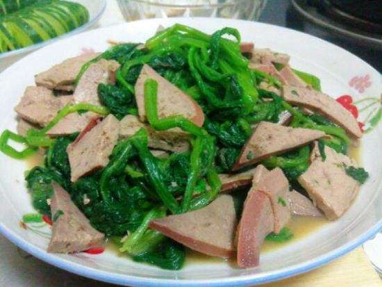 菠菜炒猪肝.jpg